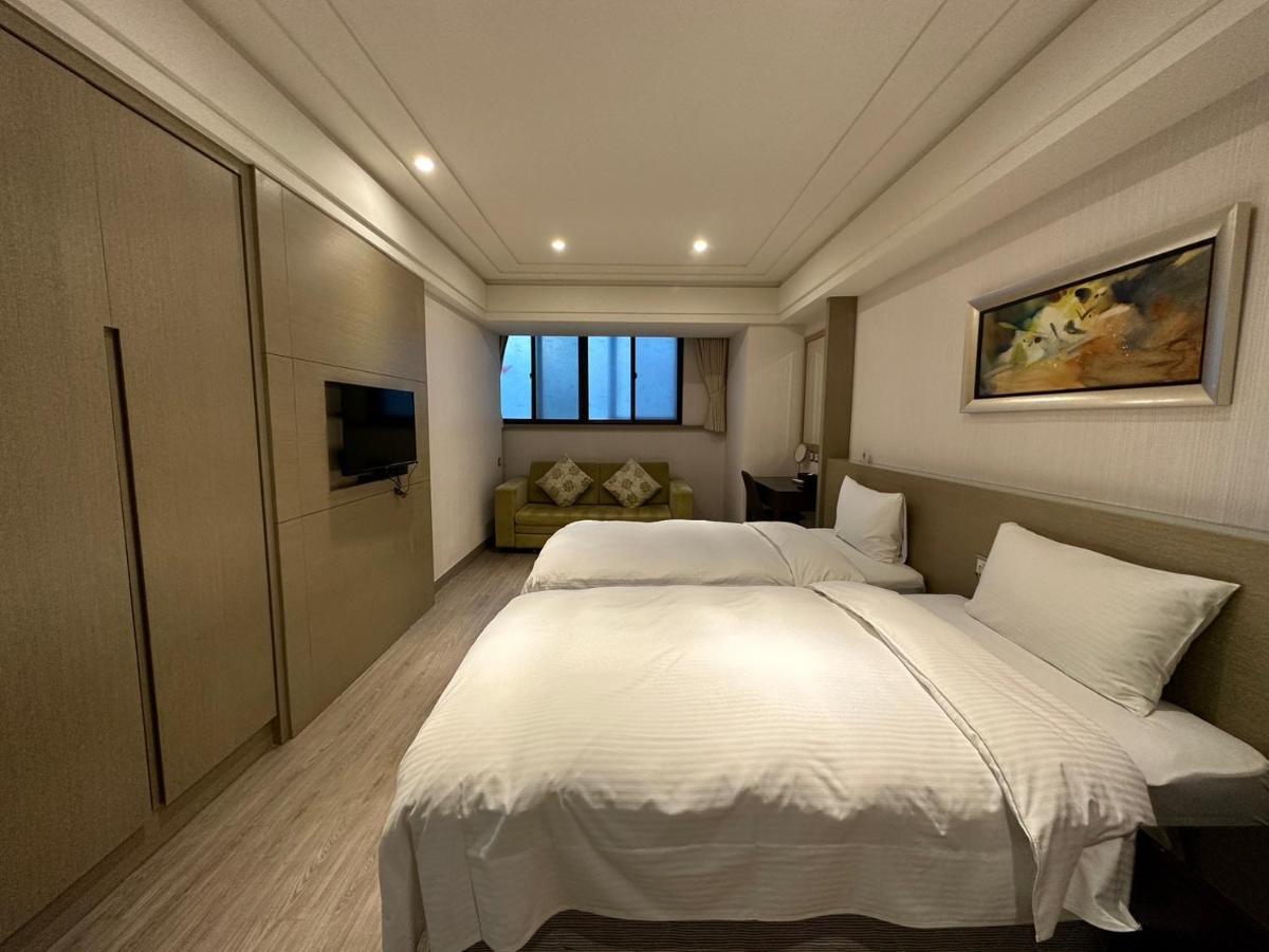 Link World Hotel Taipei Extérieur photo