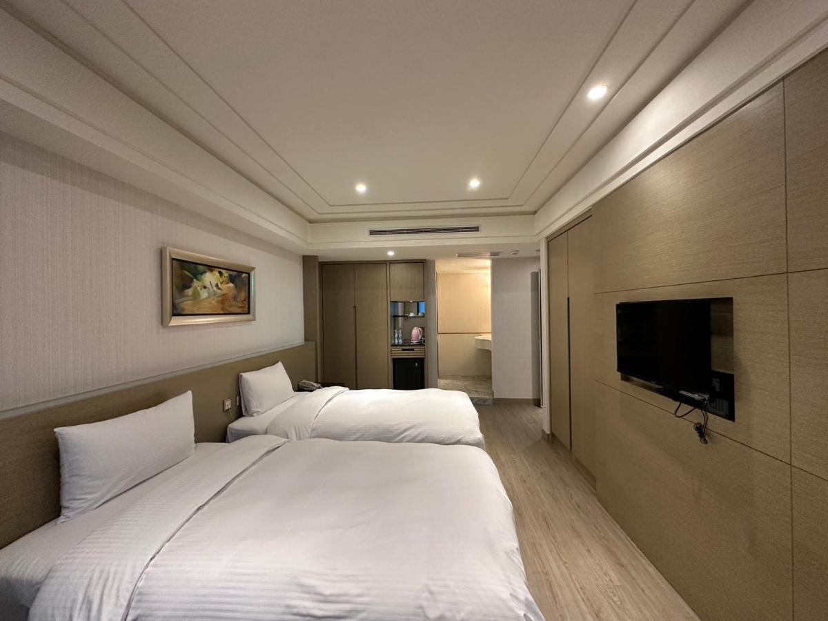 Link World Hotel Taipei Extérieur photo